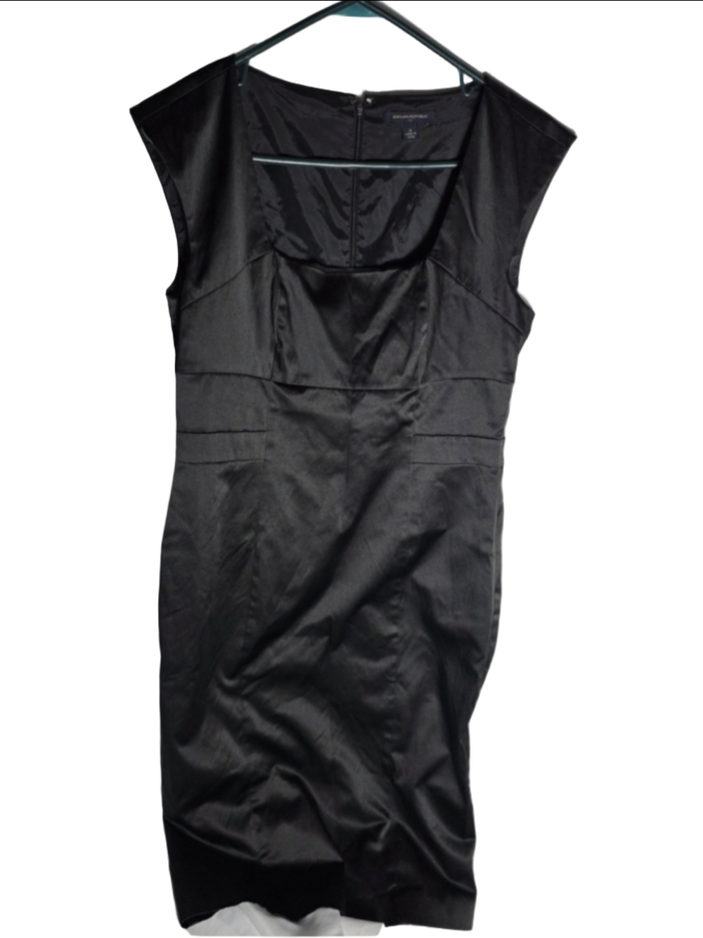 Women's Banana Republic Black Sleeveless Sheath Dress 10 classy date wedding